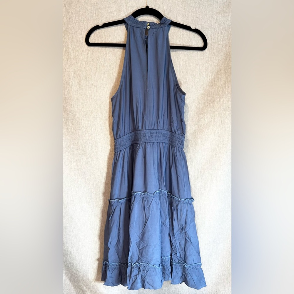 Small High Neck Ruffle Dress - Picture 3 of 4